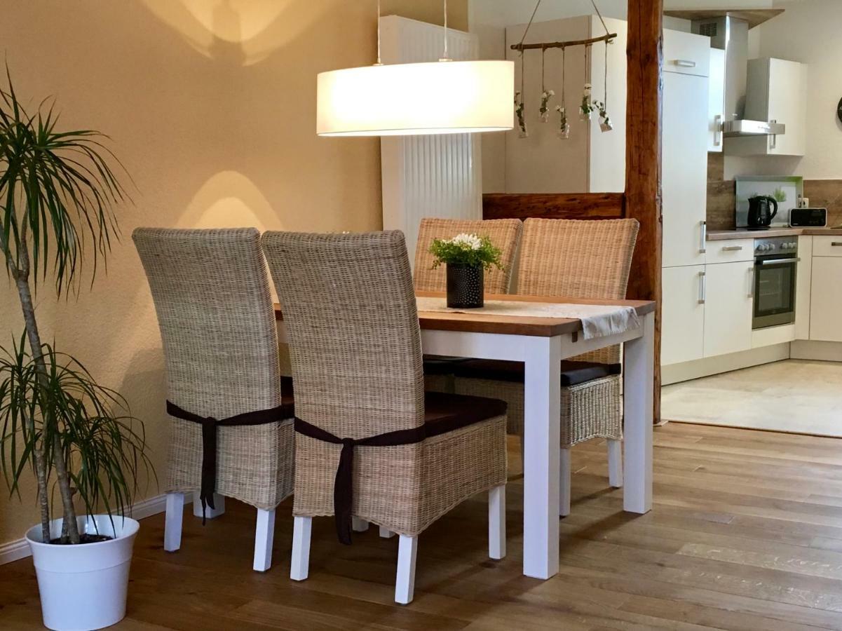 קדלינבורג Schoene Ferienwohnung Am Mathildenbrunnen מראה חיצוני תמונה